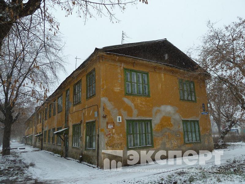 Суд удовлетворил требования прокурора о расселении жильцов из аварийного дома в г.Уфе по улице Фурманова, 8