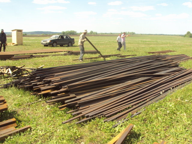 Инфраструктура поселка. Охрана. Установка забора.