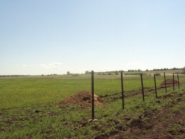 Инфраструктура поселка. Охрана. Установка забора.