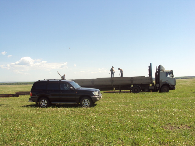 Инфраструктура поселка. Охрана. Установка забора.